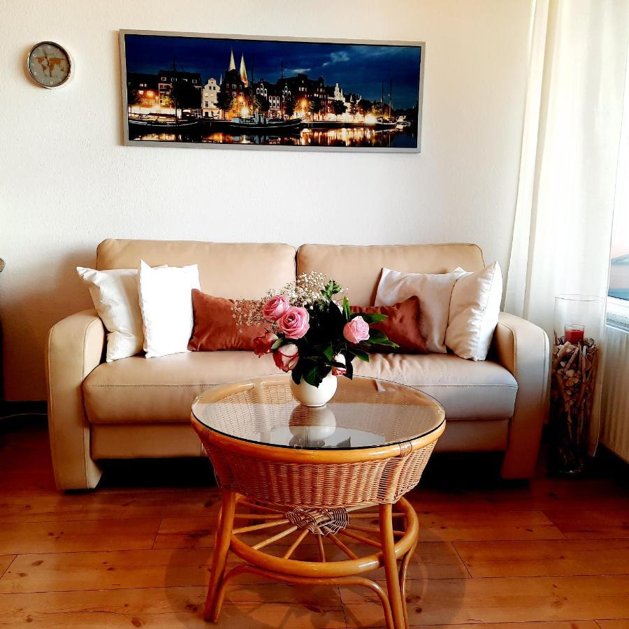 Apartment 3 Minuten Zu Fuss Zum Meer Lubeca Exterior foto
